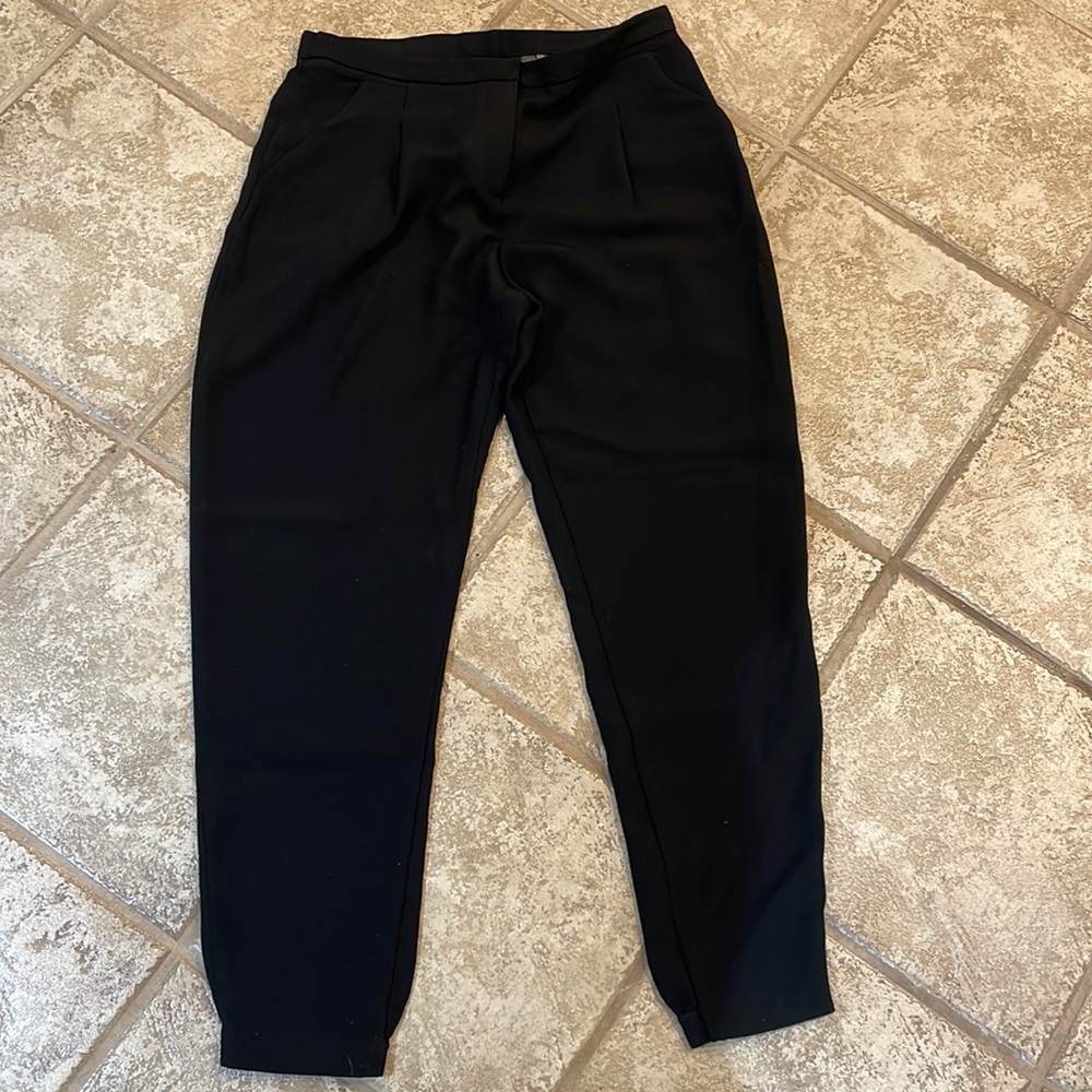 Black trousers